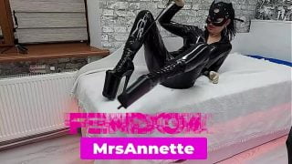 MISTRESS ANNET DESTROYING  ANOTHER ANAL. SLAVE ILOCKED IN CHASTITY GIVES HIS ASS