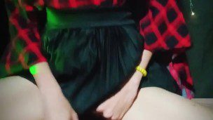 Goth girl shaking her pussy on a dildo enjoying music, making her own PMV 🤭✌🏻