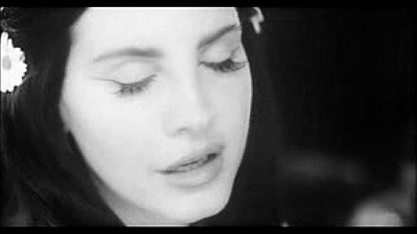 Lana Del Rey – Love