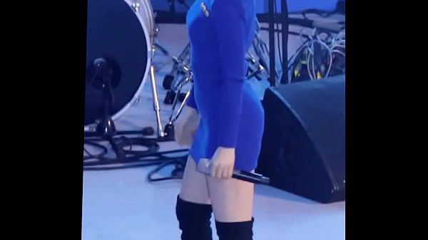 Red Velvet Wendy – Power Up Fancam PMV 190517