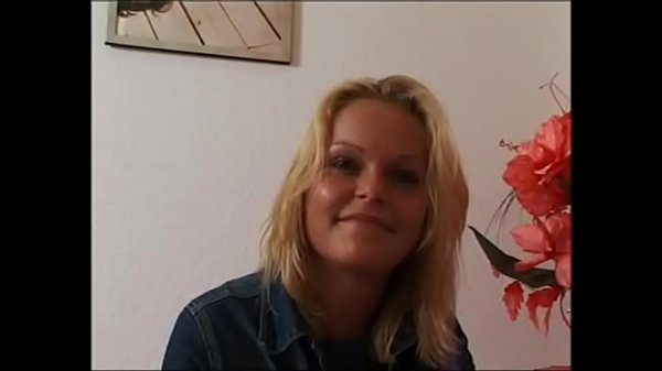 18YO hot teen wants to become a porrnstar, she gets so fucked at her first try, her pussy gapes